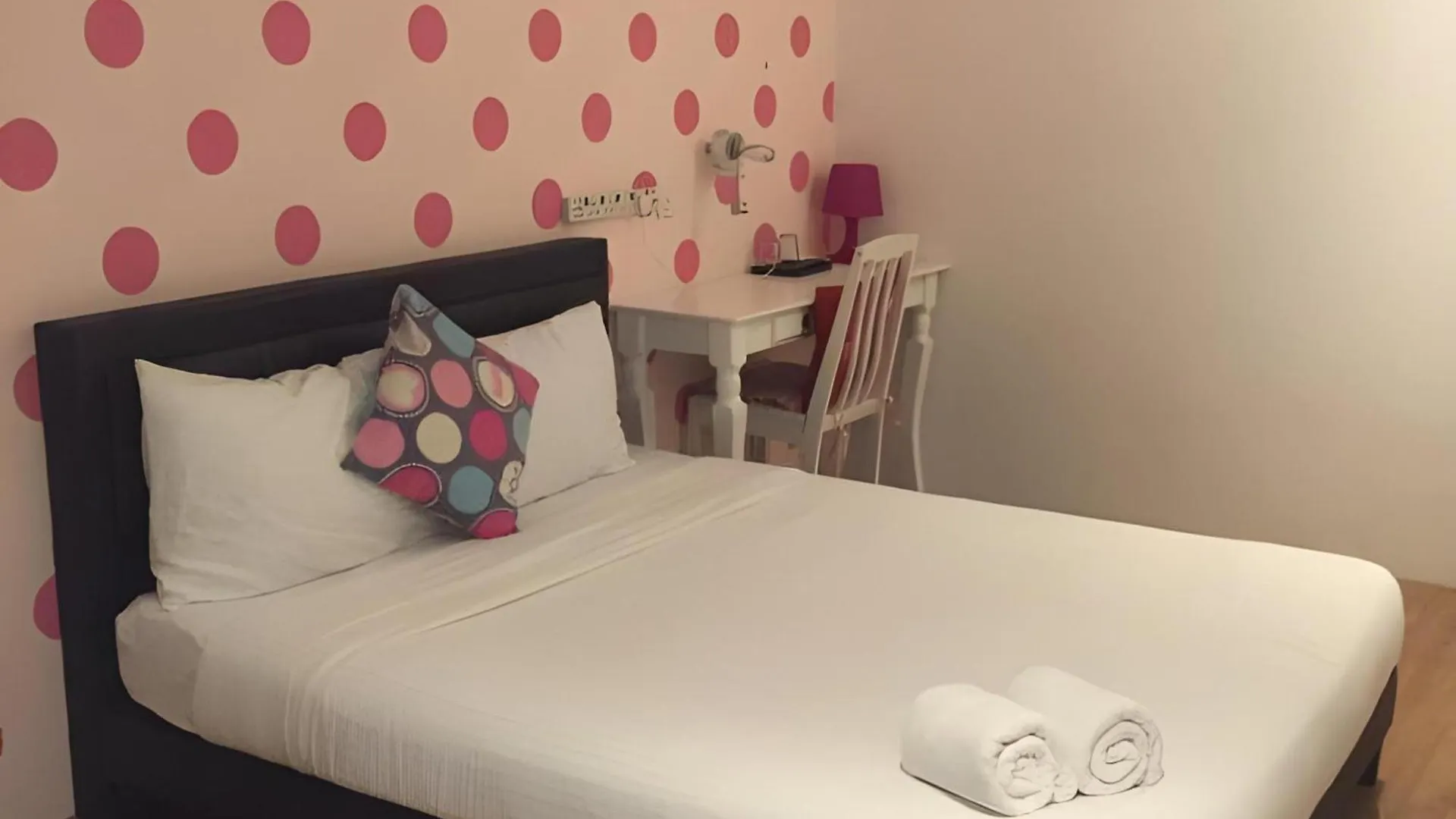 Oyo 91068 Elephant House Boutique Hotel Джорджтаун 2*,