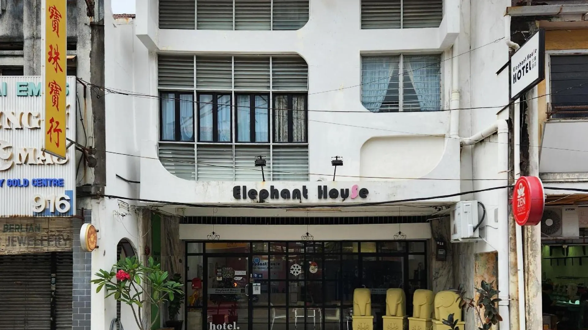 Oyo 91068 Elephant House Boutique Hotel Джорджтаун
