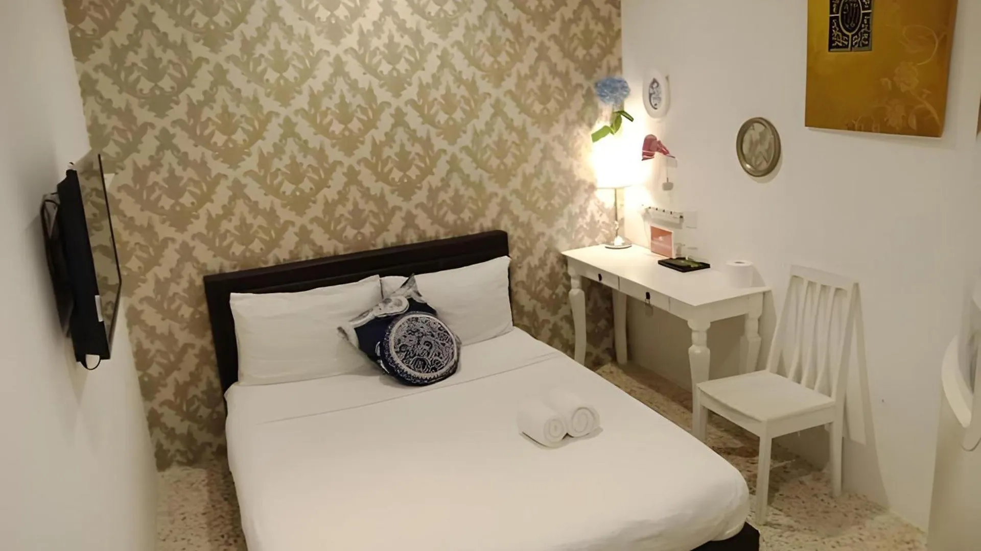 Oyo 91068 Elephant House Boutique Hotel George Town